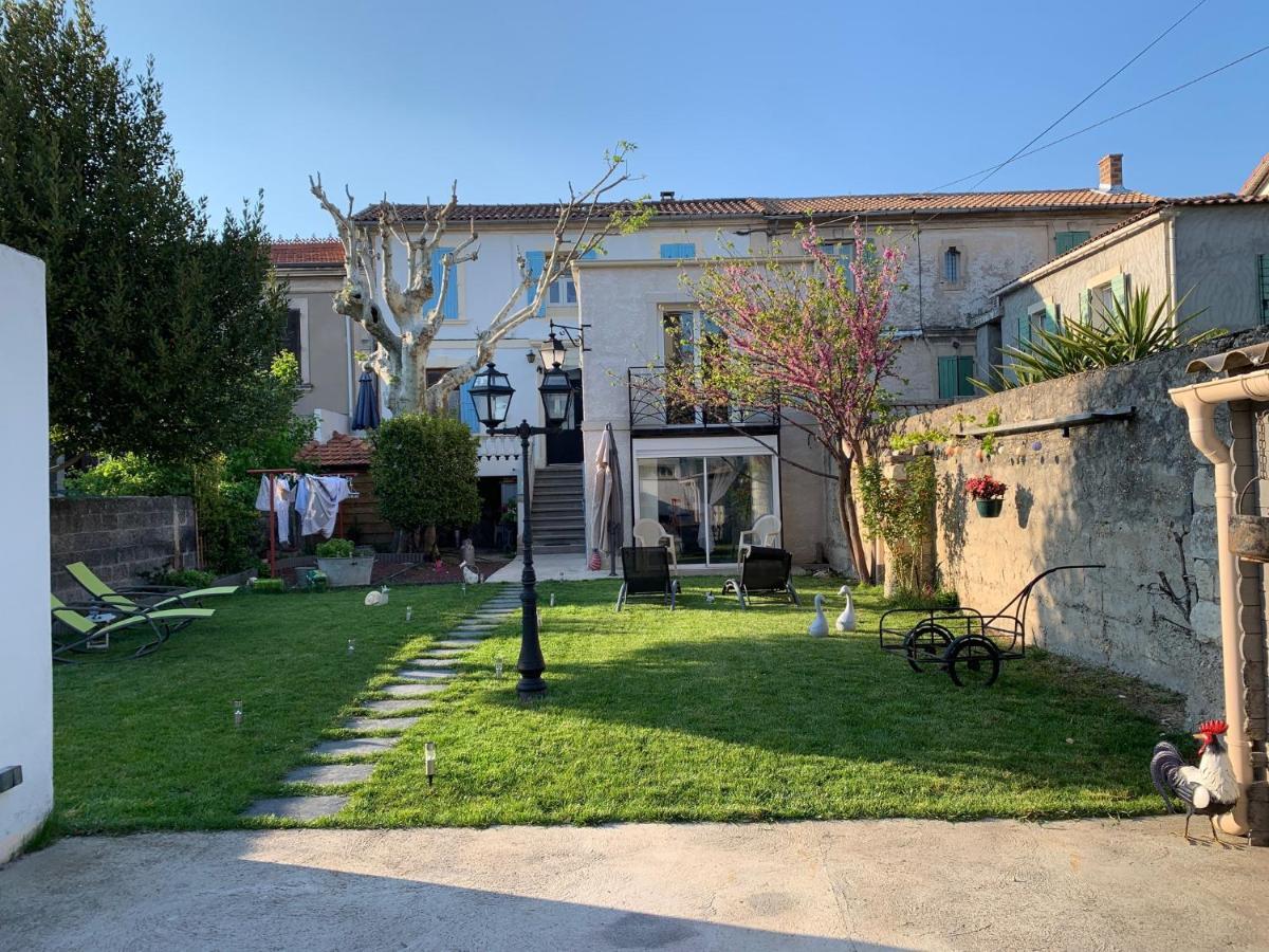 Les Papalines Villa Avignon Luaran gambar